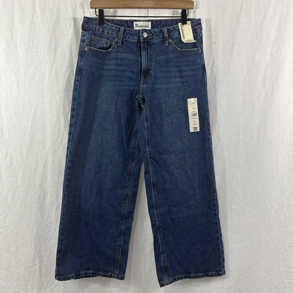 No Boundaries Baggy Mid Rise Blue Denim Jeans Womens Sz 8 Short Skater